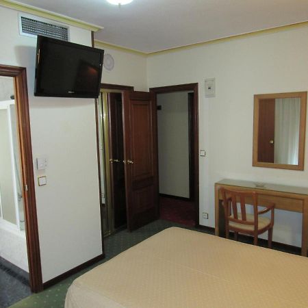 Hotel Virgen Del Camino Pontevedra Pokój zdjęcie